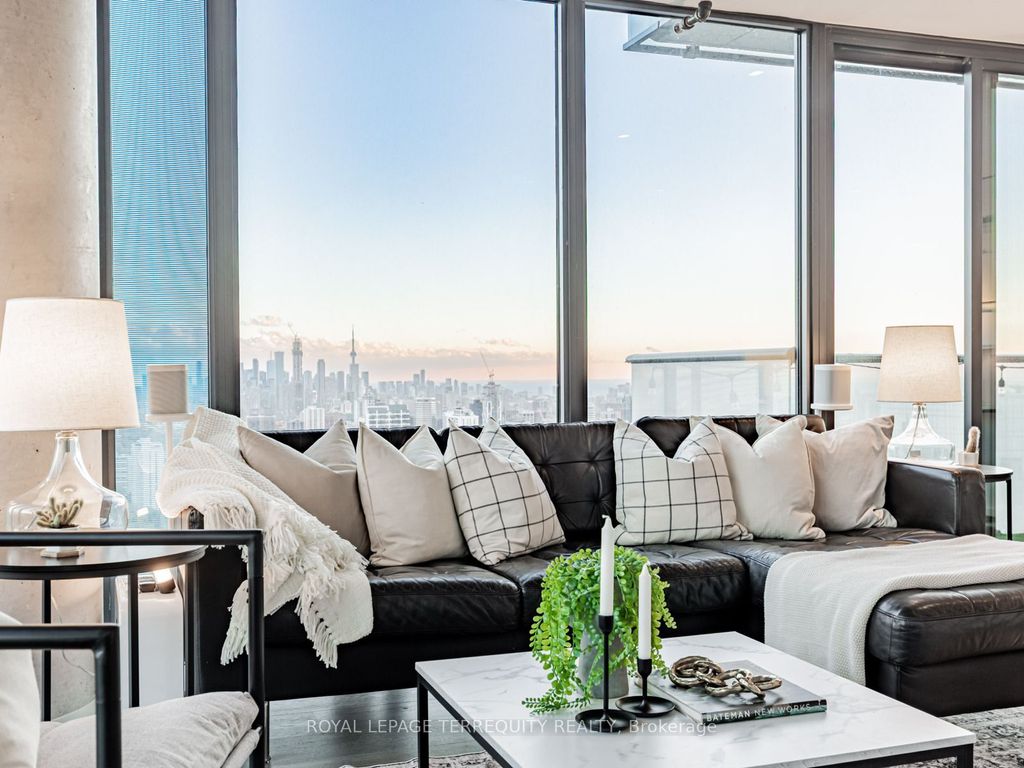 Photo of 161 Roehampton Avenue #4209, Toronto, ON M4P 0C8 (MLS # C12507316)