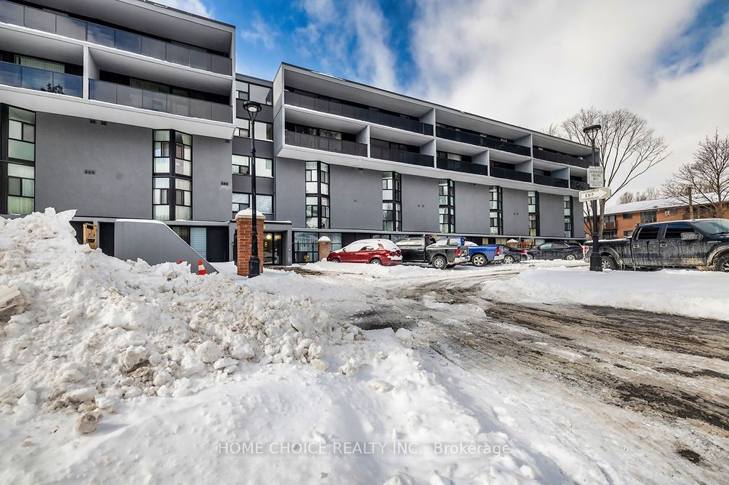 Photo of 454 Centre Street #412, Oshawa, ON L1H 4C2 (MLS # E12609878)