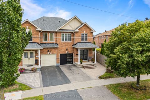 Photo of 5 White Heather Boulevard, Toronto, ON M1V 0A6 (MLS # E12449569)