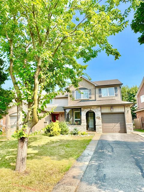 206 Harvest Drive Milton ON L9T 4T3