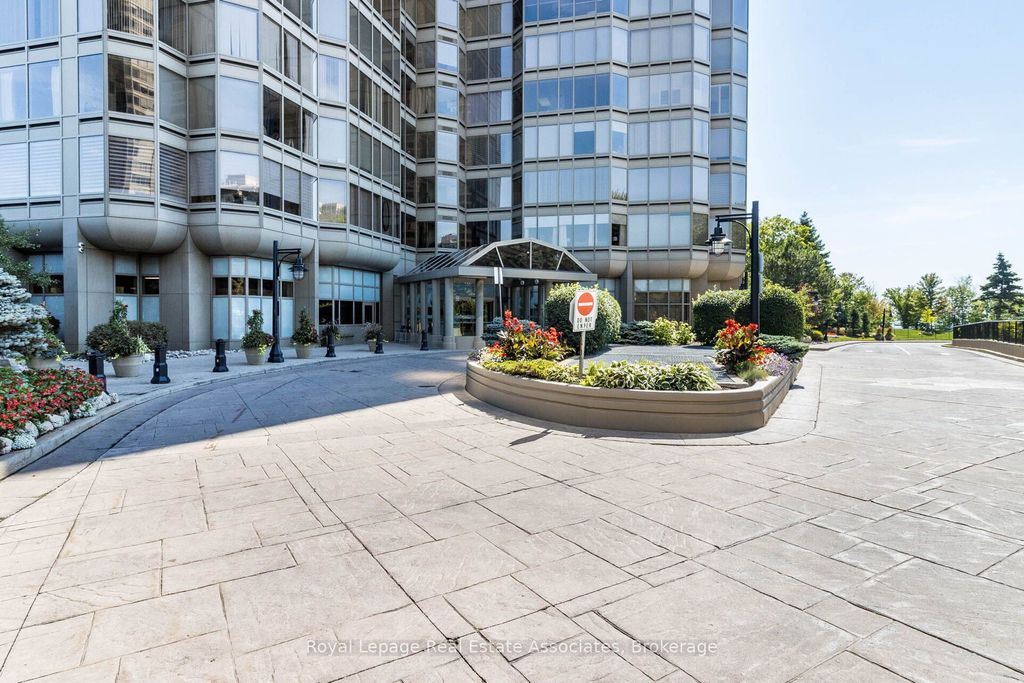 Photo of 1 Palace Pier Court #2407, Toronto, ON M8V 3W9 (MLS # W13027486)