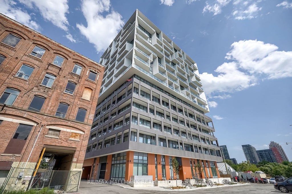 Photo of 9 Tecumseth Street #421, Toronto, ON M5V 3G4 (MLS # C13527758)