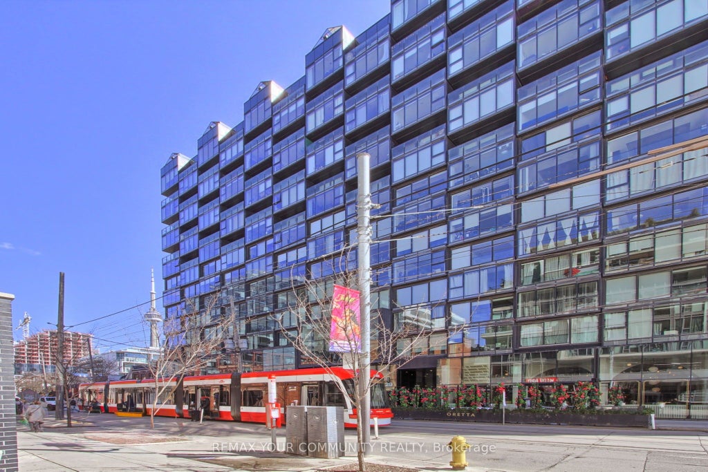 Photo of 629 King Street #1224, Toronto, ON M5V 0G9 (MLS # C13726766)