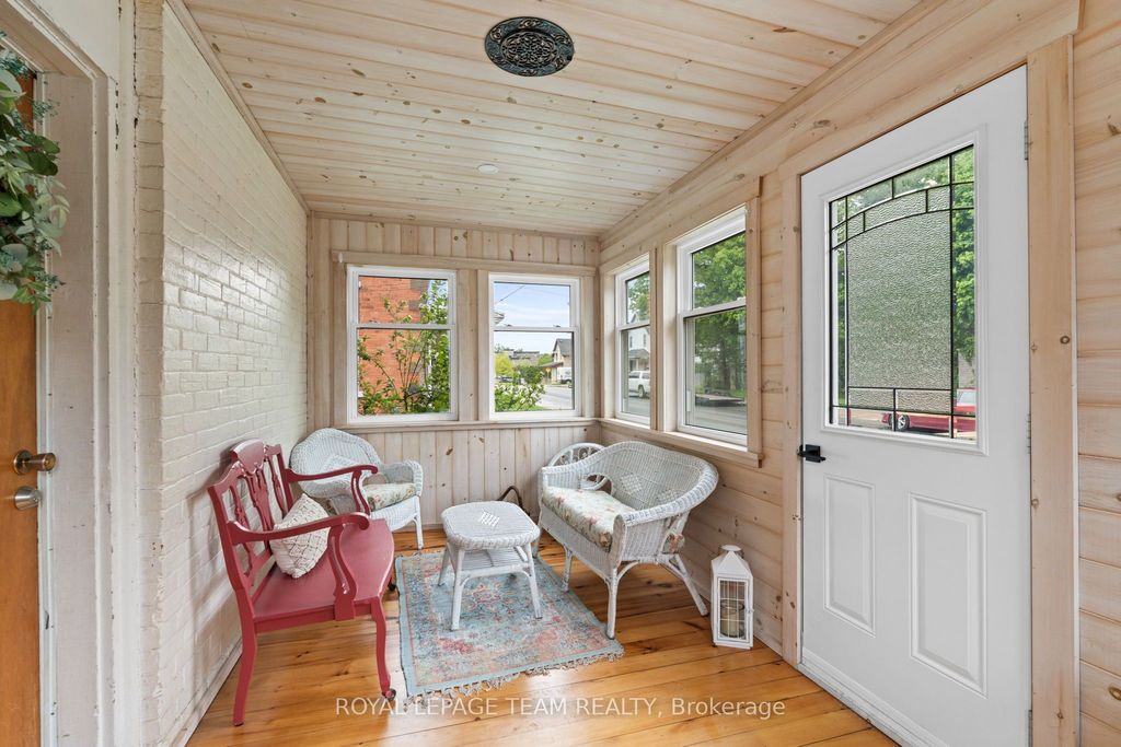 Photo of 82 Lake Avenue E, Carleton Place, ON K7C 1K8 (MLS # X12439162)