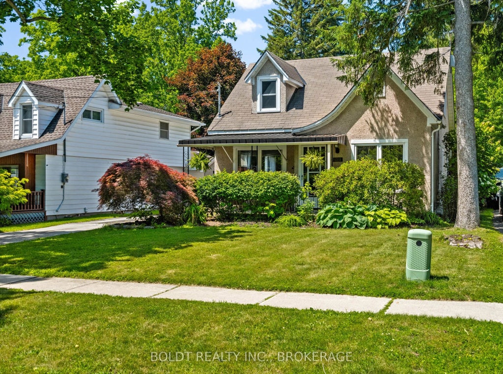 Photo of 421 Prospect Point Road N, Fort Erie, ON L0S 1N0 (MLS # X13474172)