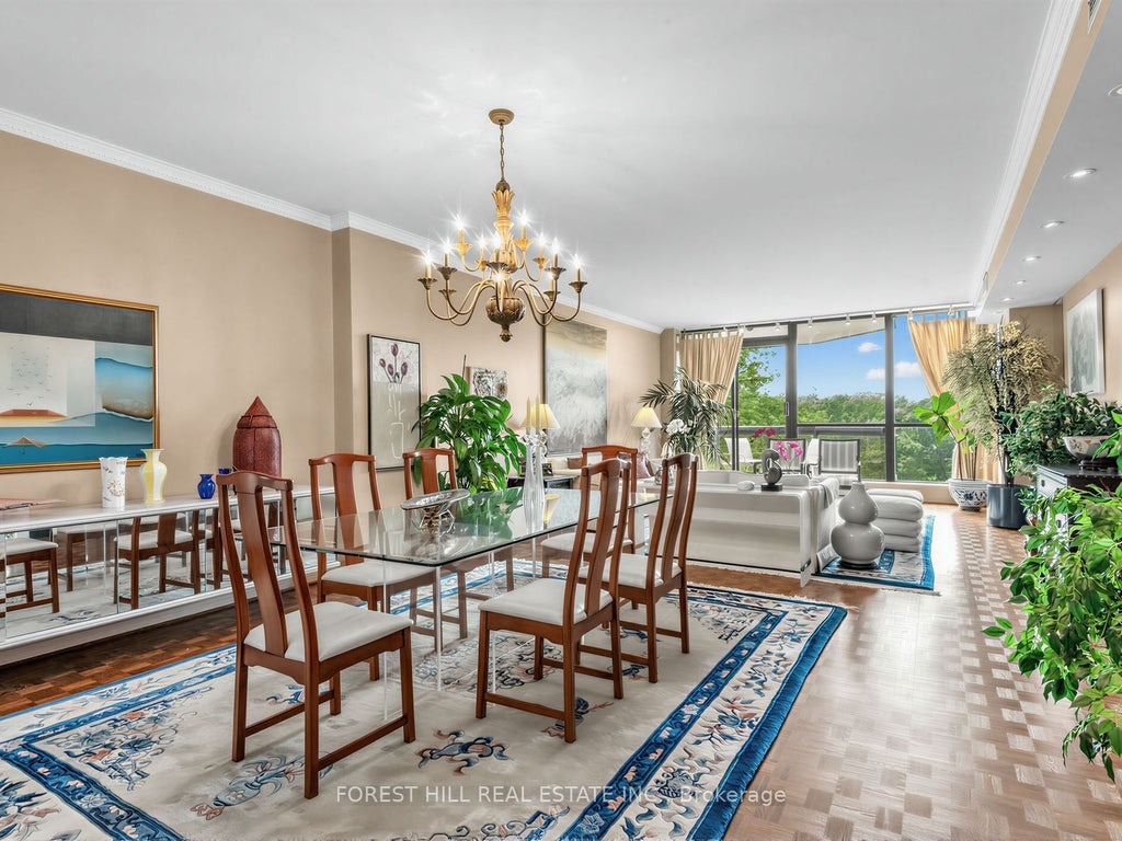 Photo of 407 Walmer Road #501, Toronto, ON M5R 3N2 (MLS # C13686648)