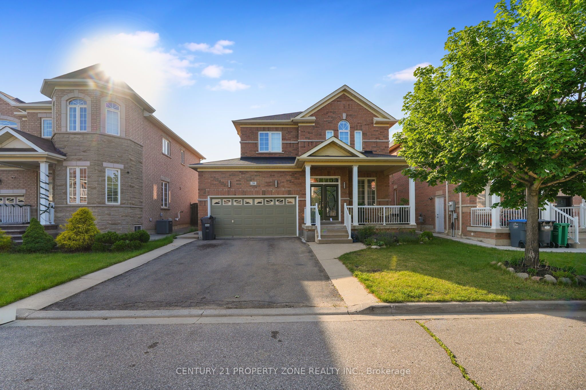 38 Callalily Road