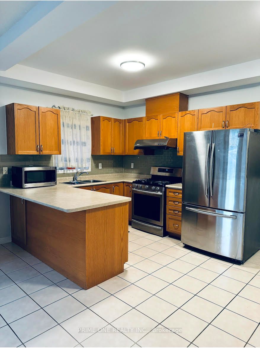 25 Jack Monkman Crescent