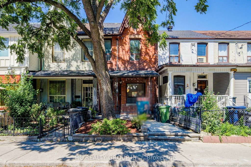Photo of 64 Wales Avenue, Toronto, ON M5T 1J4 (MLS # C13725712)