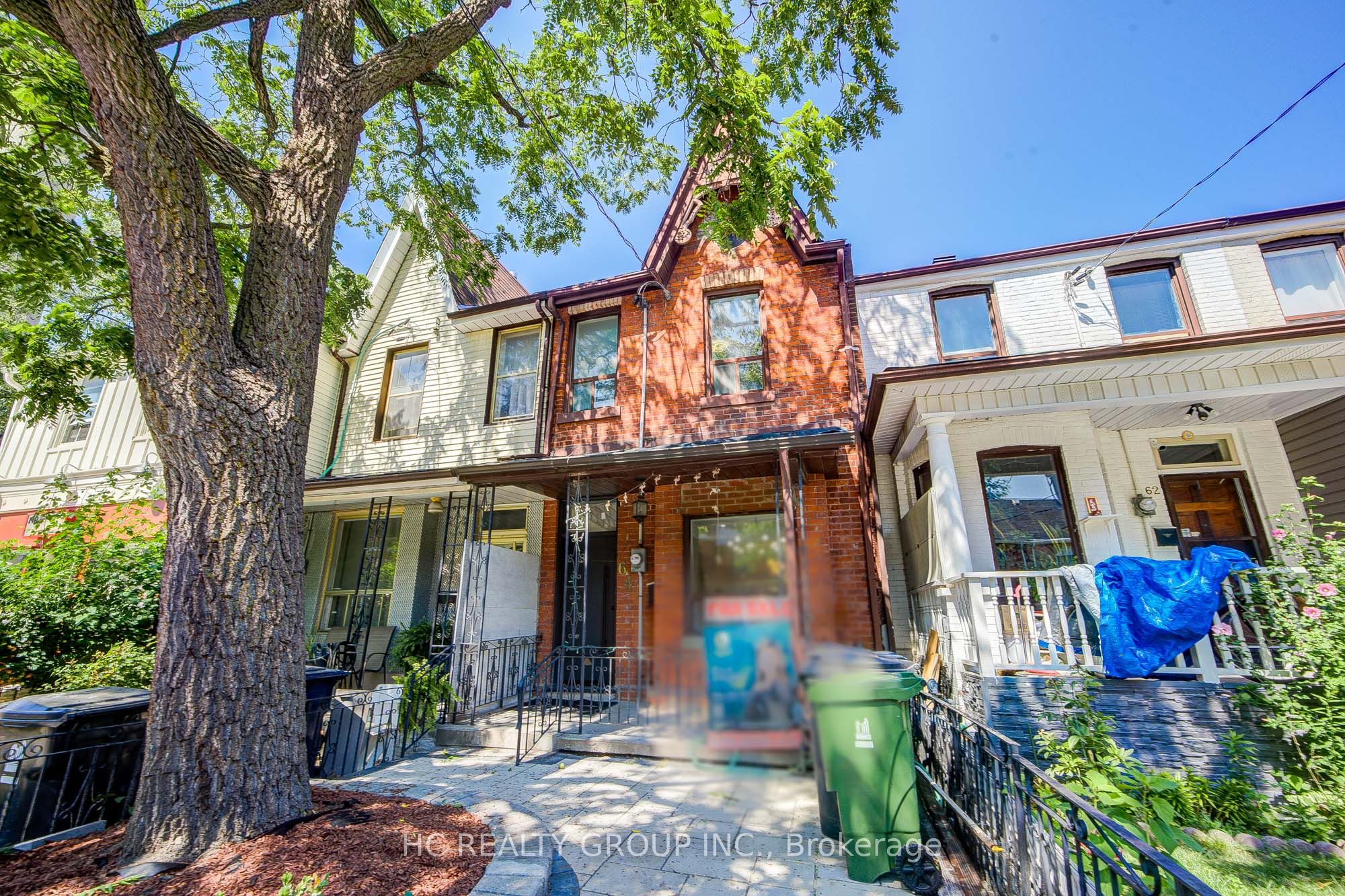 64 Wales Avenue