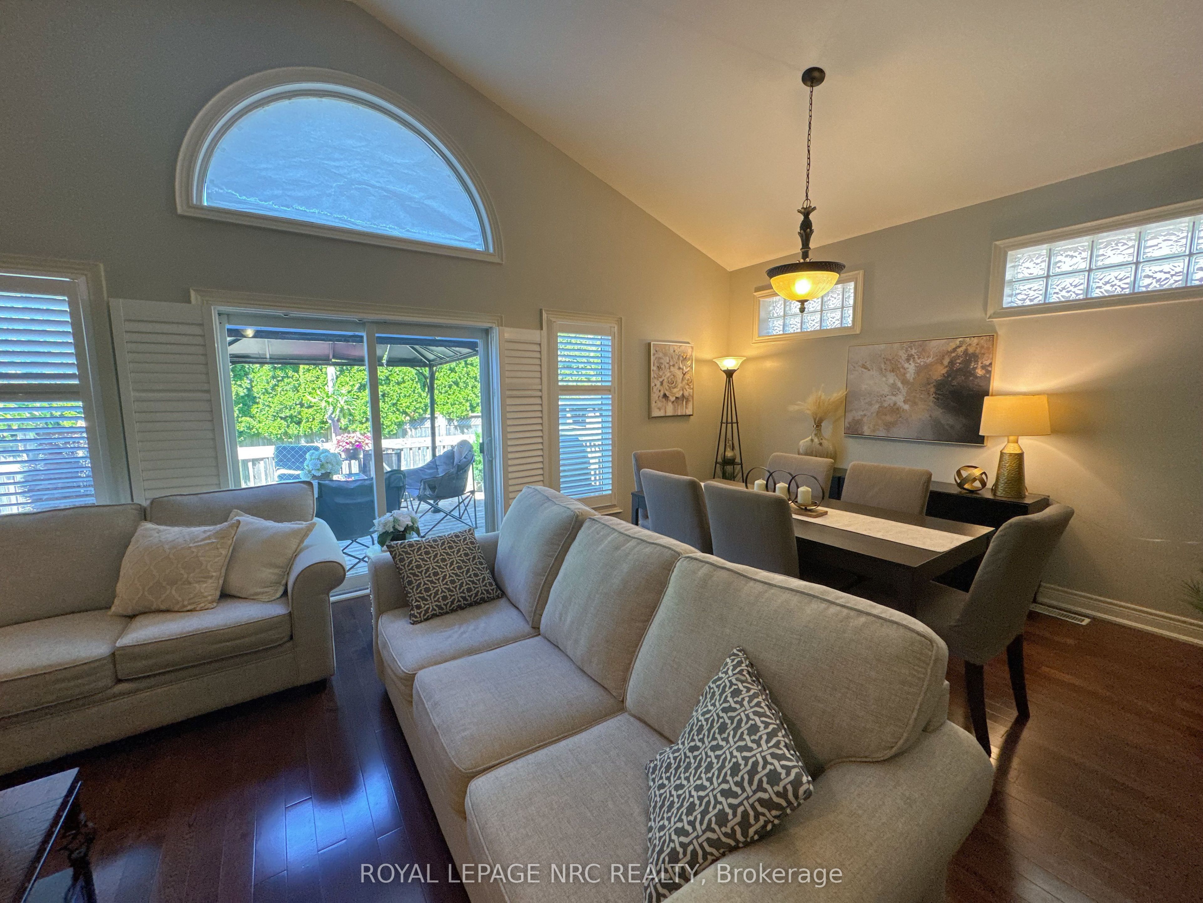 211 First Street Louth N/A