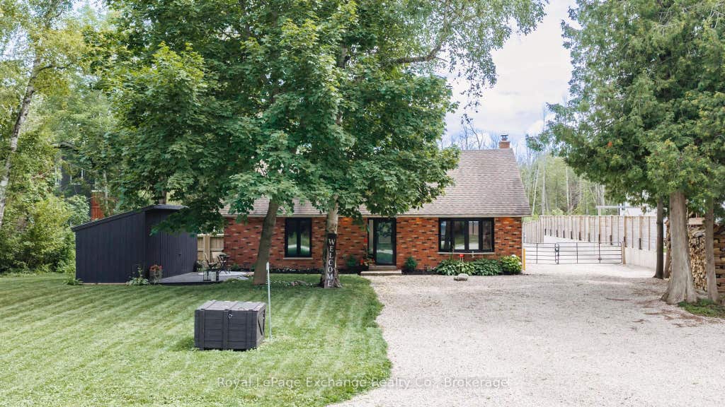 Photo of 299 Victoria Street, Kincardine, ON N0G 2T0 (MLS # X13715052)