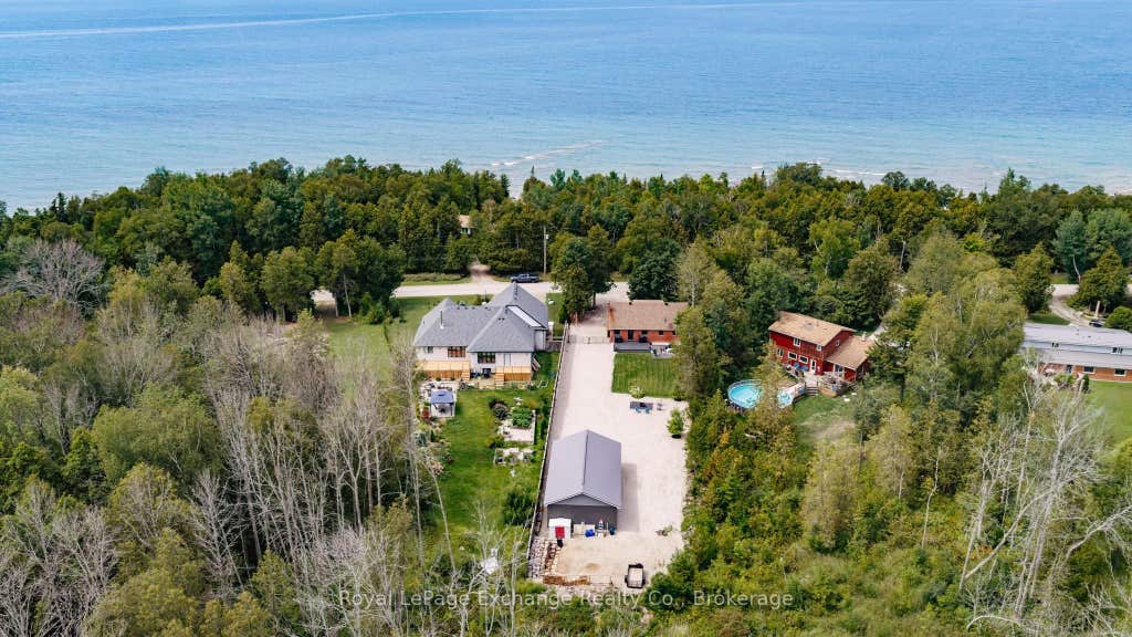 Photo of 299 Victoria Street, Kincardine, ON N0G 2T0 (MLS # X13715052)