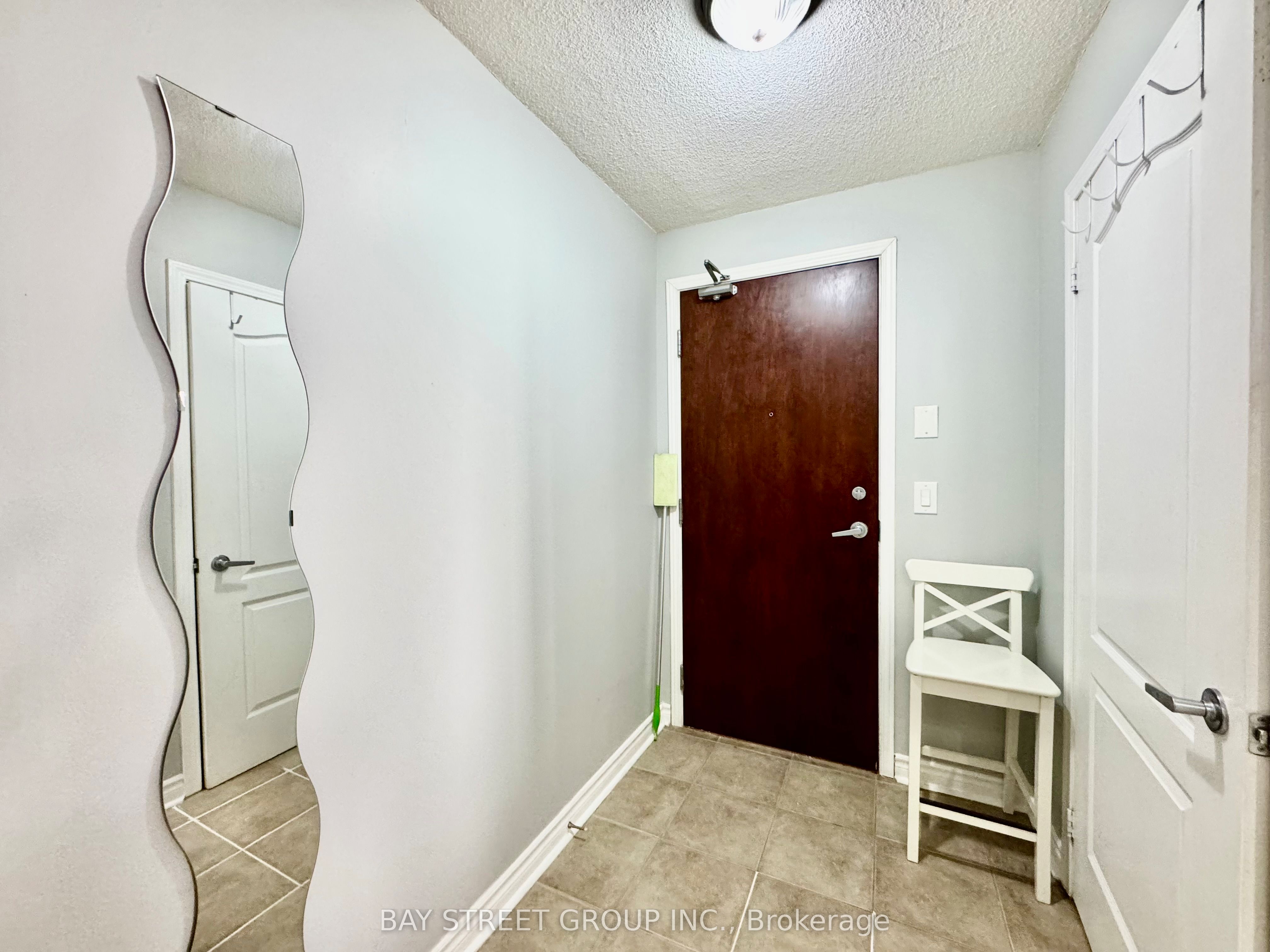 4080 Living Arts Drive 1912