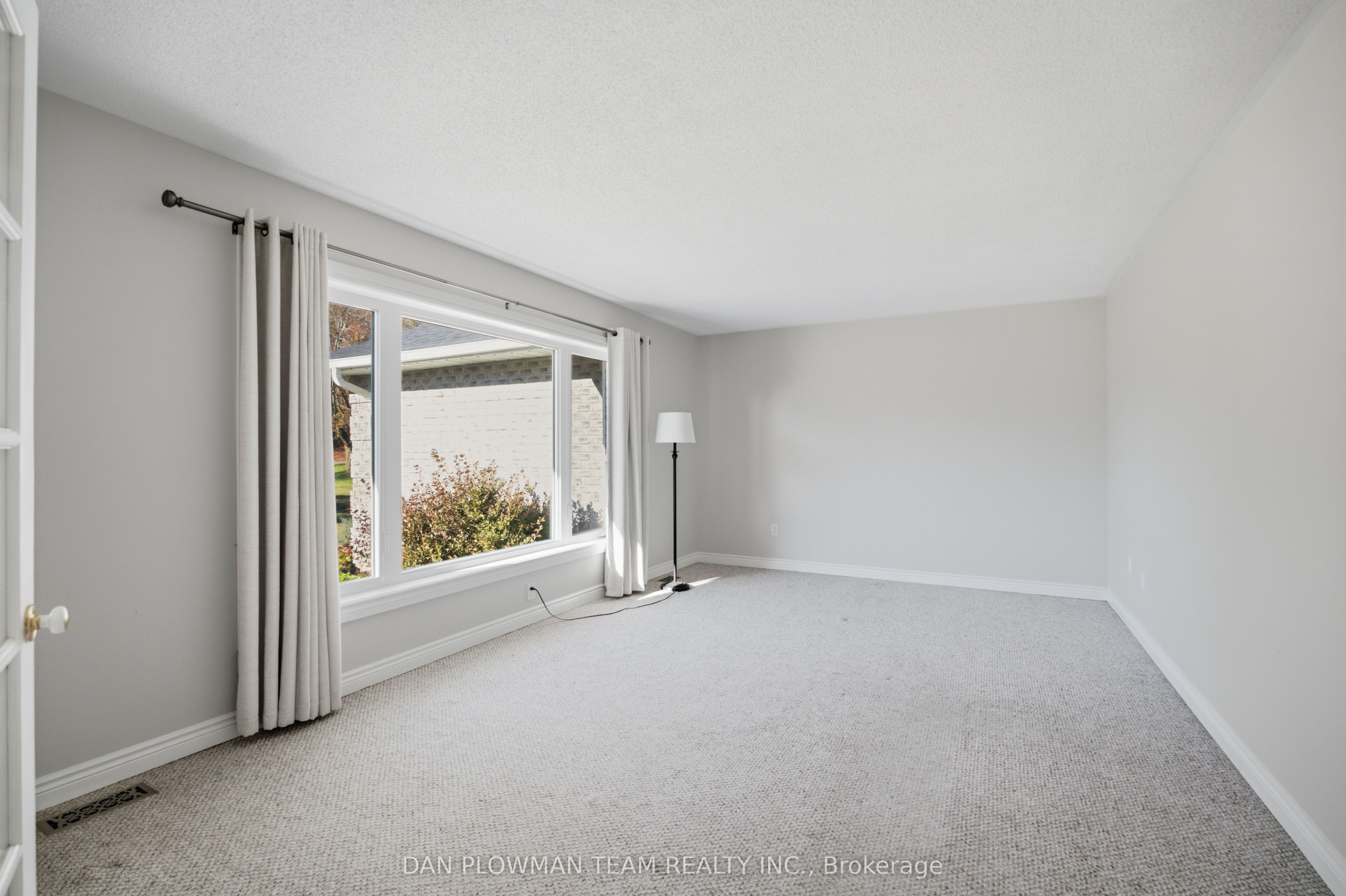 30 Castle Harbour Drive