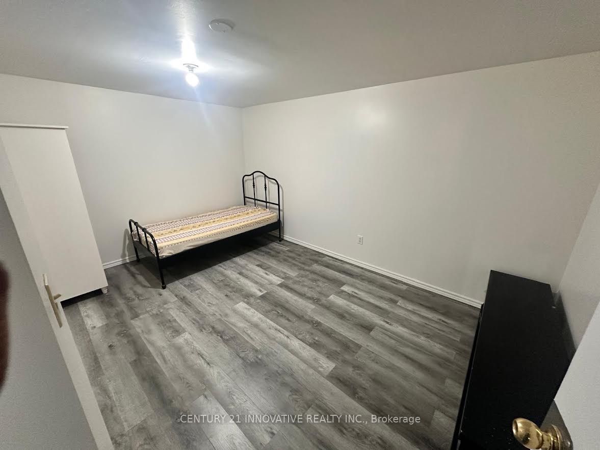 62 Elson Street BSMT