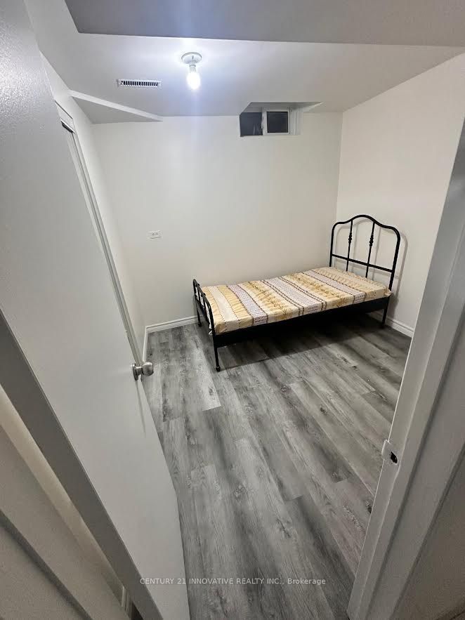 62 Elson Street BSMT