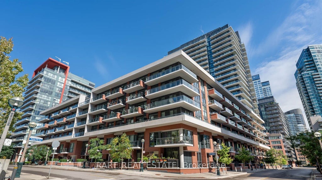 Photo of 38 Iannuzzi Street #528, Toronto, ON M5V 0E8 (MLS # C13862270)