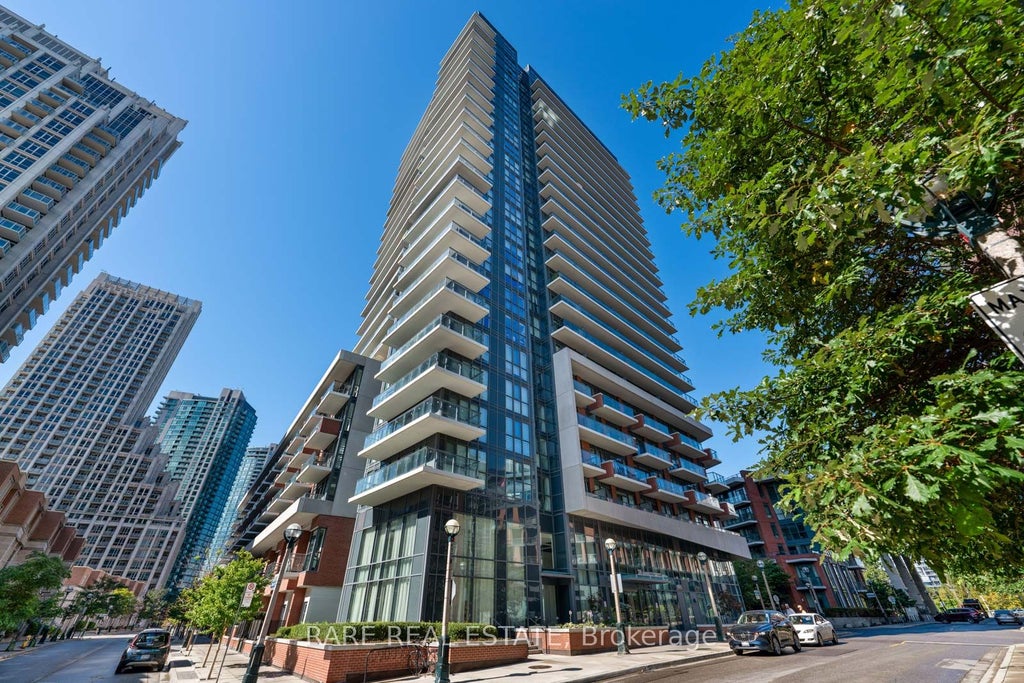 Photo of 38 Iannuzzi Street #528, Toronto, ON M5V 0E8 (MLS # C13862270)