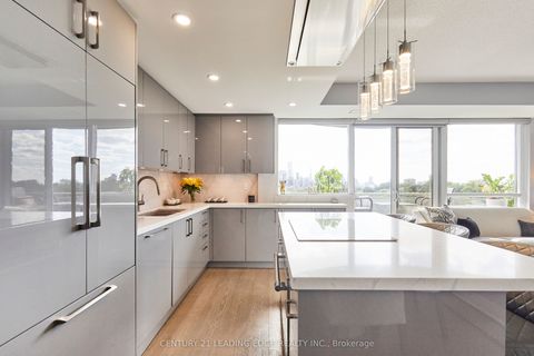 Photo of 1430 Yonge Street #703, Toronto, ON M4T 1Y6 (MLS # C12461002)