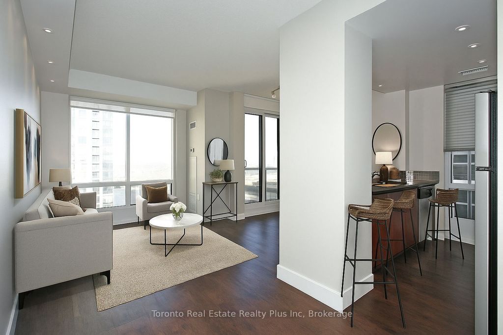 Photo of 85 Bloor Street E #1605, Toronto, ON M4W 3Y1 (MLS # C12204548)