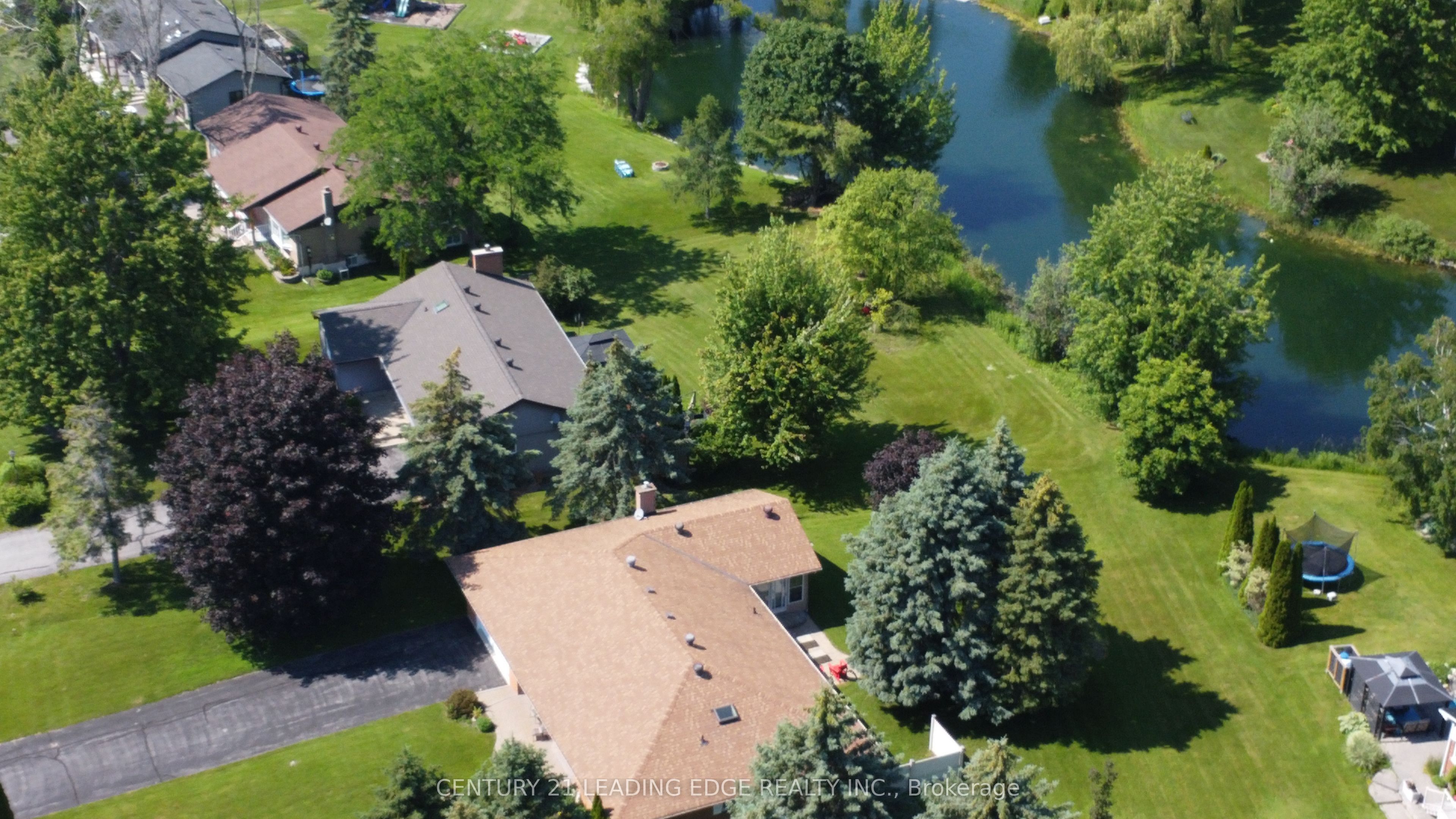 17 Sandlewood Trail