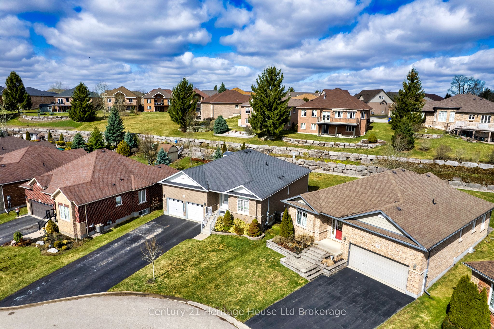 619 Fox Hollow Court