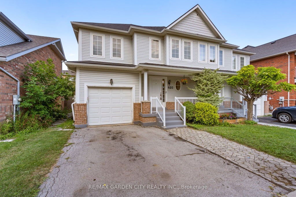 Photo of 401 Wright Crescent, Niagara-on-the-Lake, ON L0S 1J0 (MLS # X13697608)