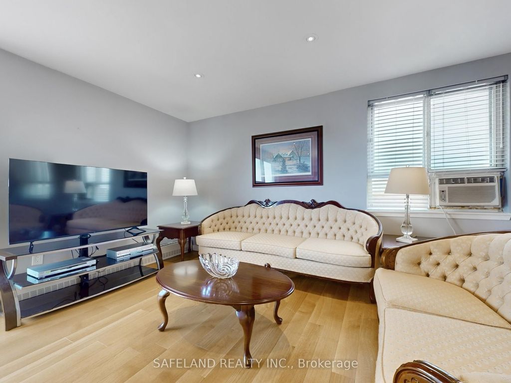 Photo of 1101 Pharmacy Avenue #505, Toronto, ON M1R 2H2 (MLS # E13107398)