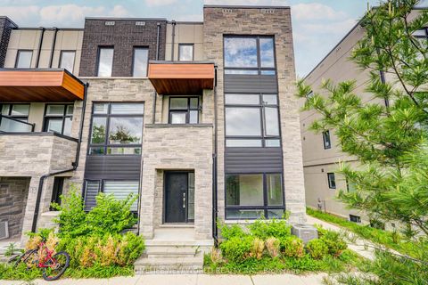 147 Carpaccio Avenue Vaughan ON L4H 4R6
