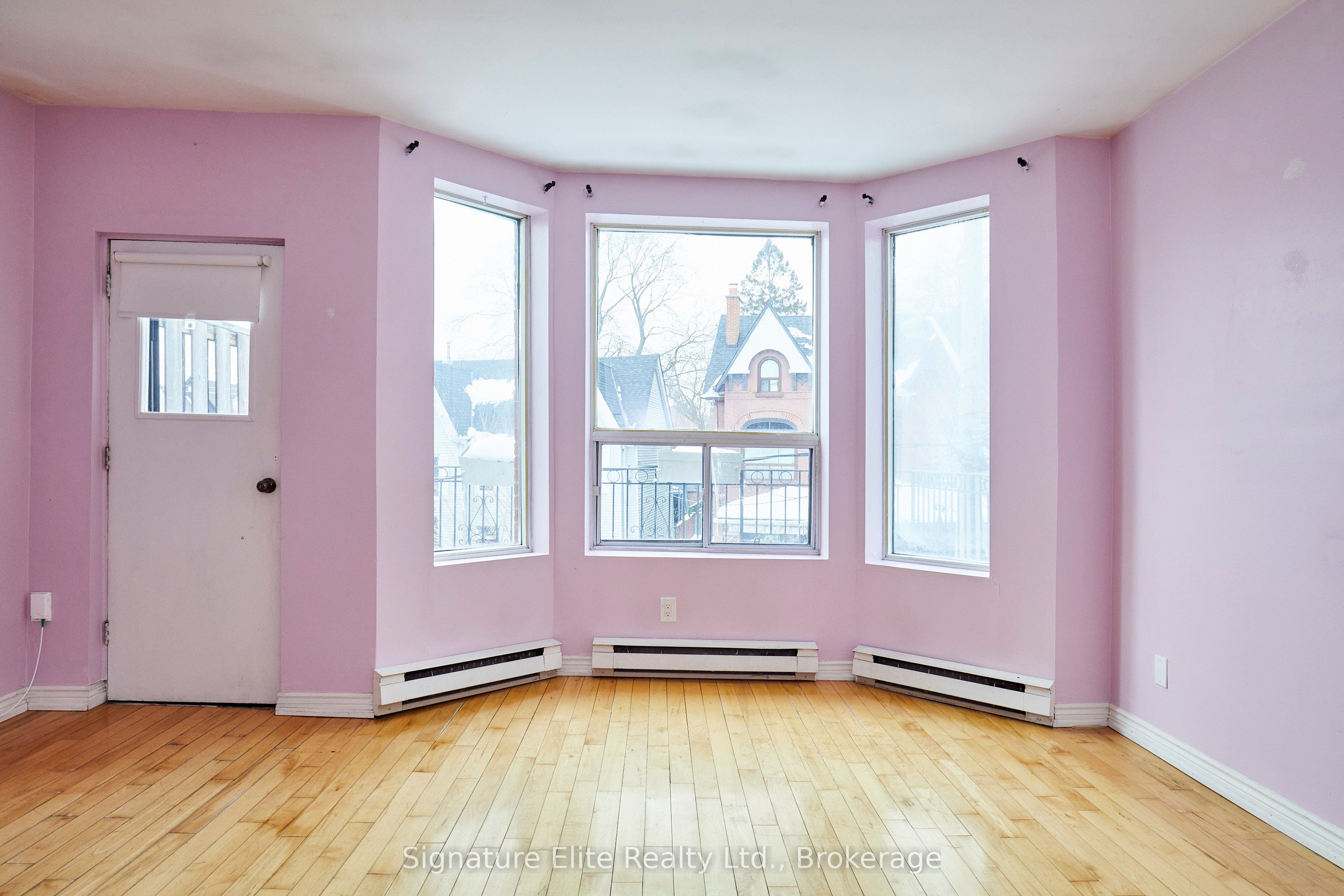 483 Indian Grove Upper