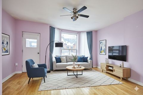 483 Indian Grove Upper Toronto ON M6P 2J1