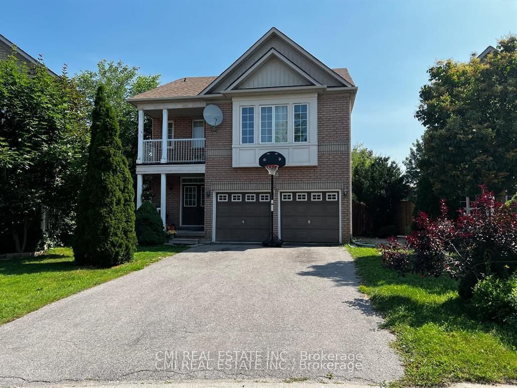 Photo of 85 Watkins Glen Crescent, Aurora, ON L4G 7P4 (MLS # N12762856)