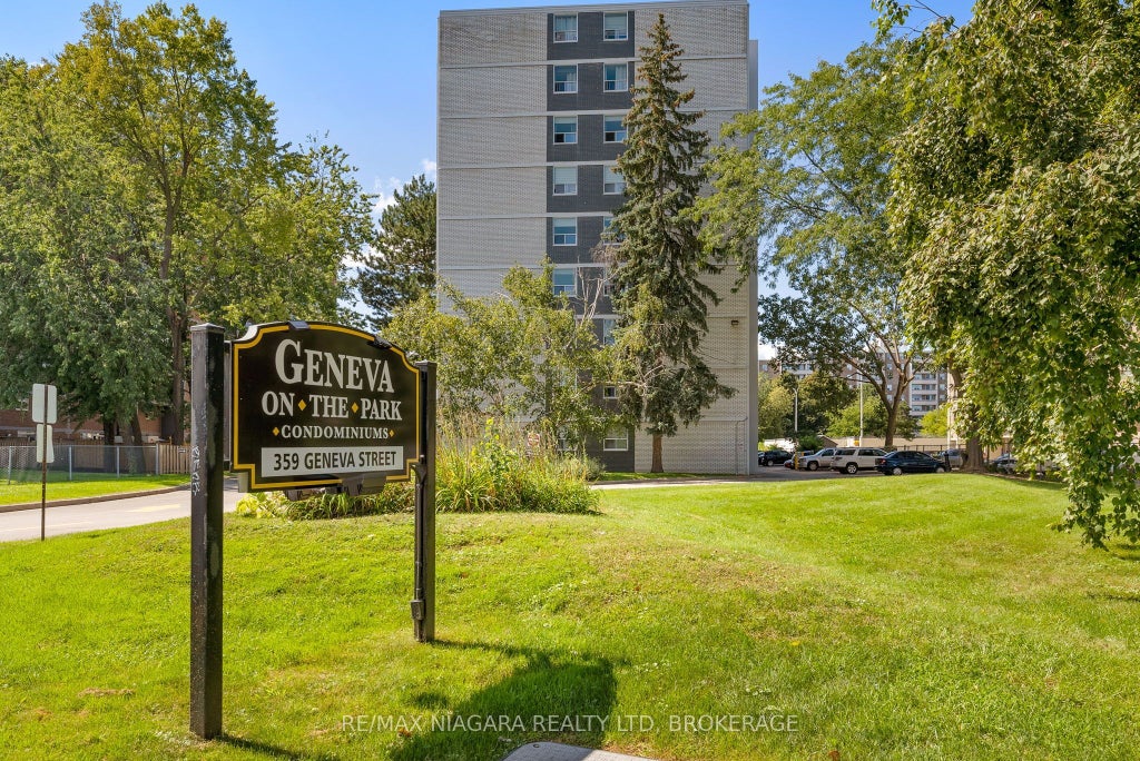 Photo of 359 Geneva Street #1002, St. Catharines, ON L2N 2G5 (MLS # X14034492)