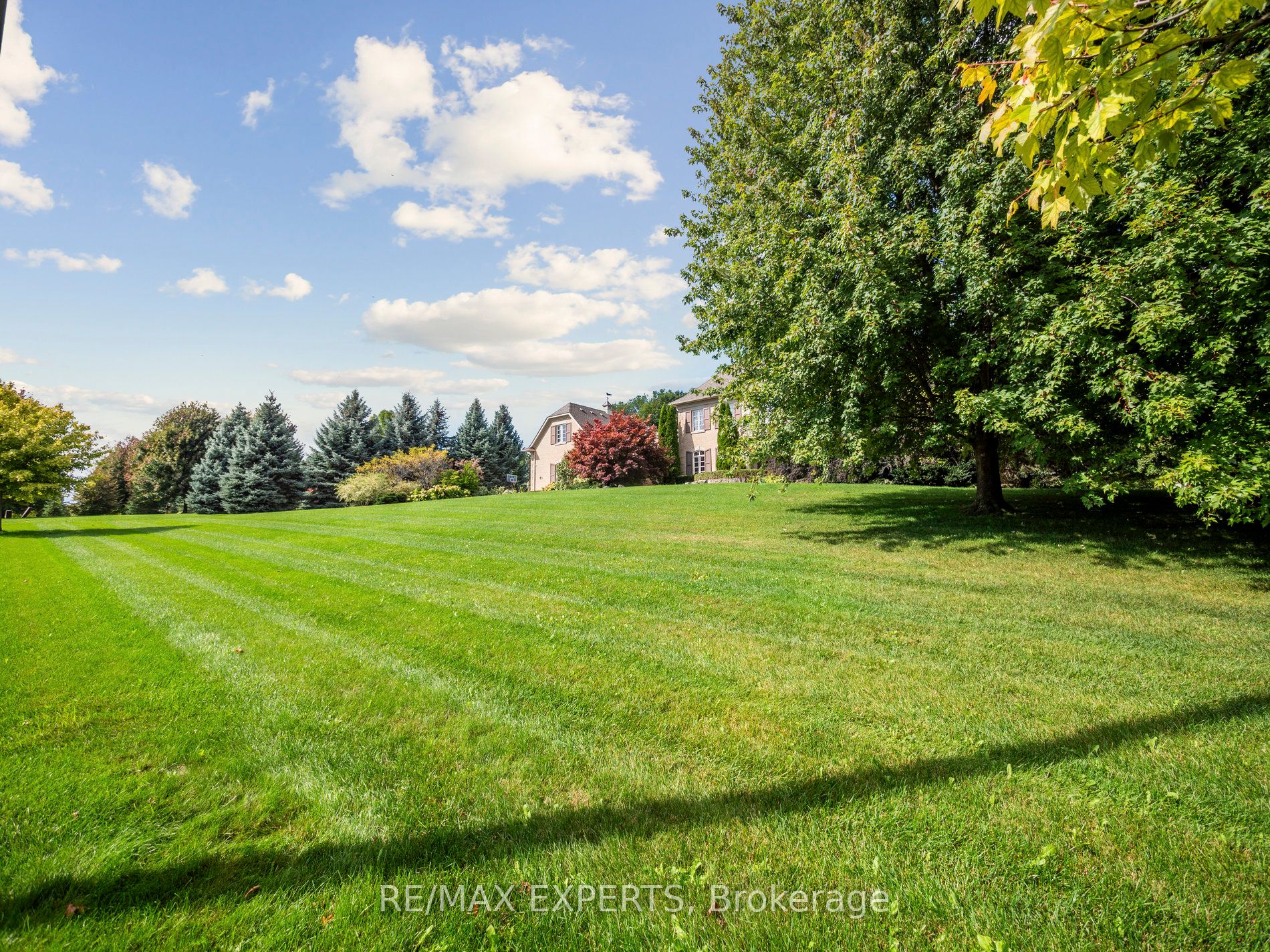 105 Eden Vale Drive SE