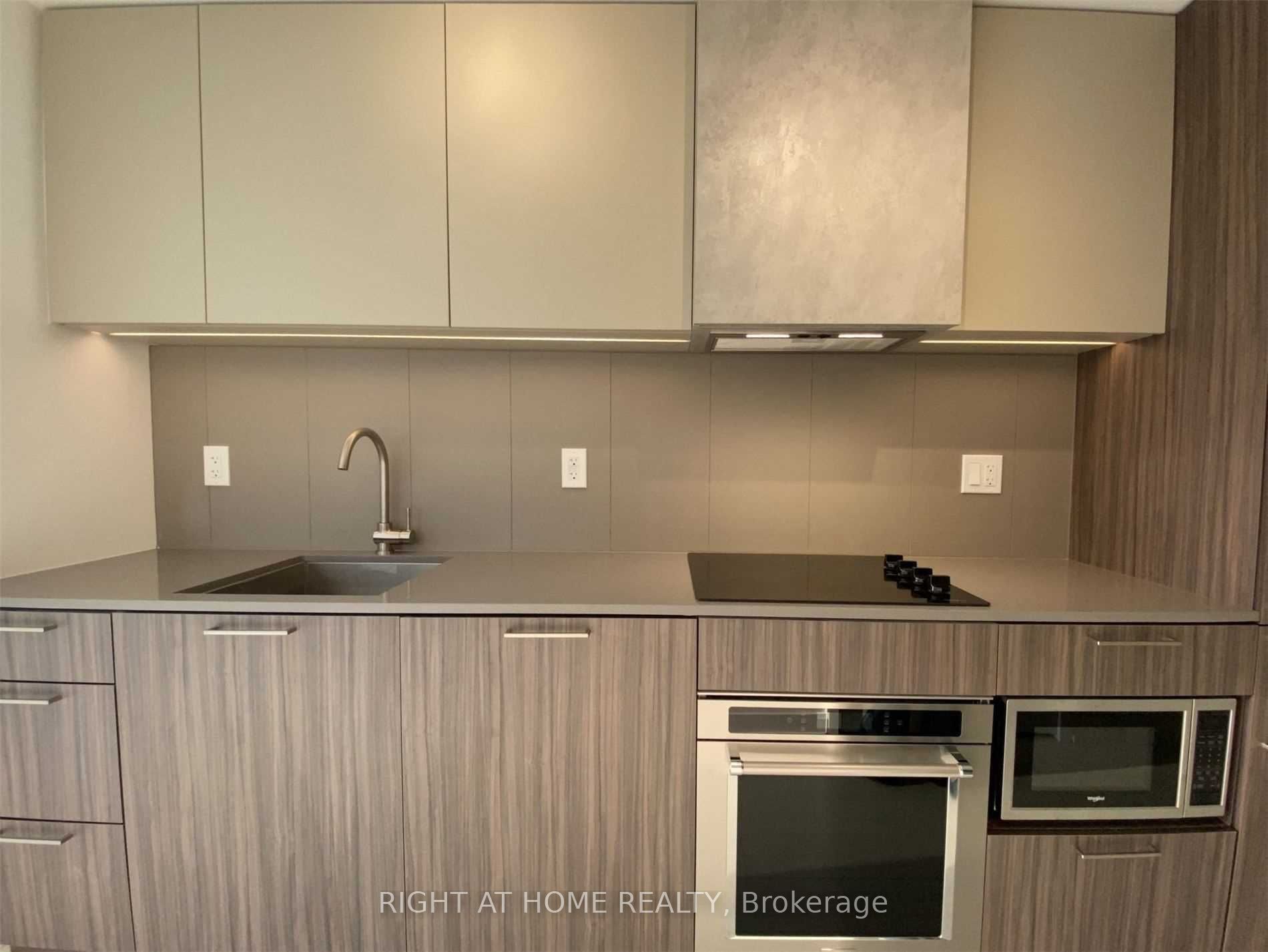 19 Western Battery Road 1207