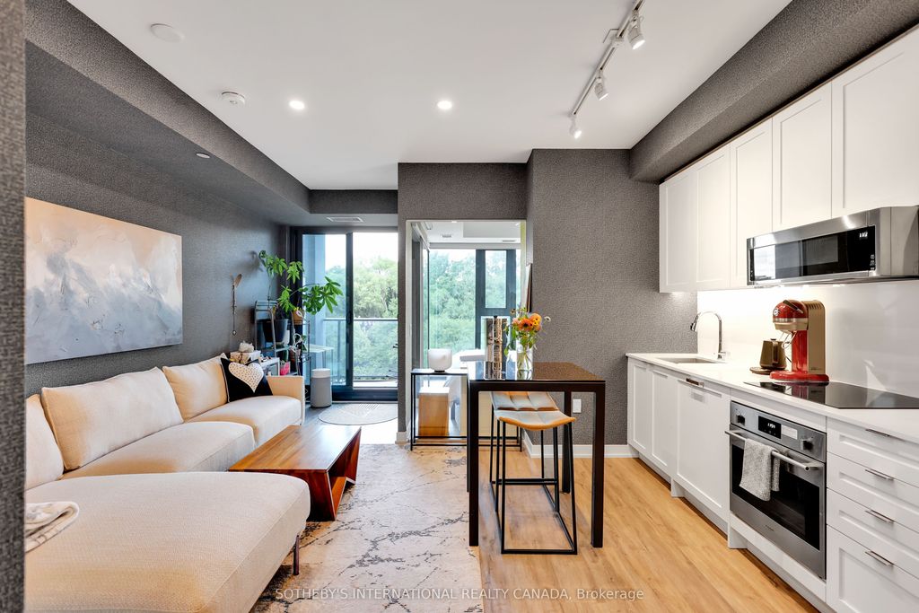 Photo of 250 Lawrence Avenue #505, Toronto, ON M5M 1B1 (MLS # C12521052)