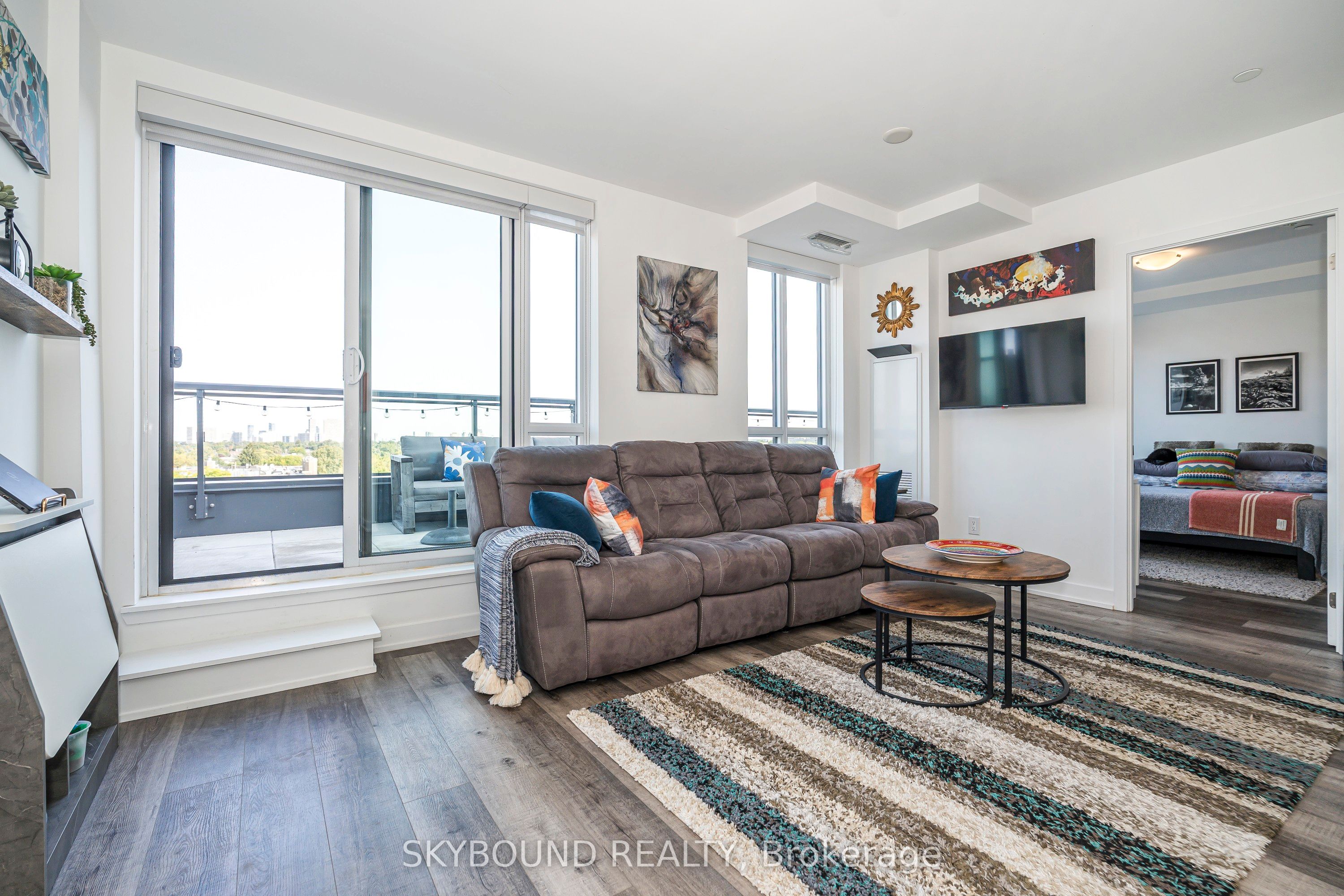 630 Greenwood Avenue # 805