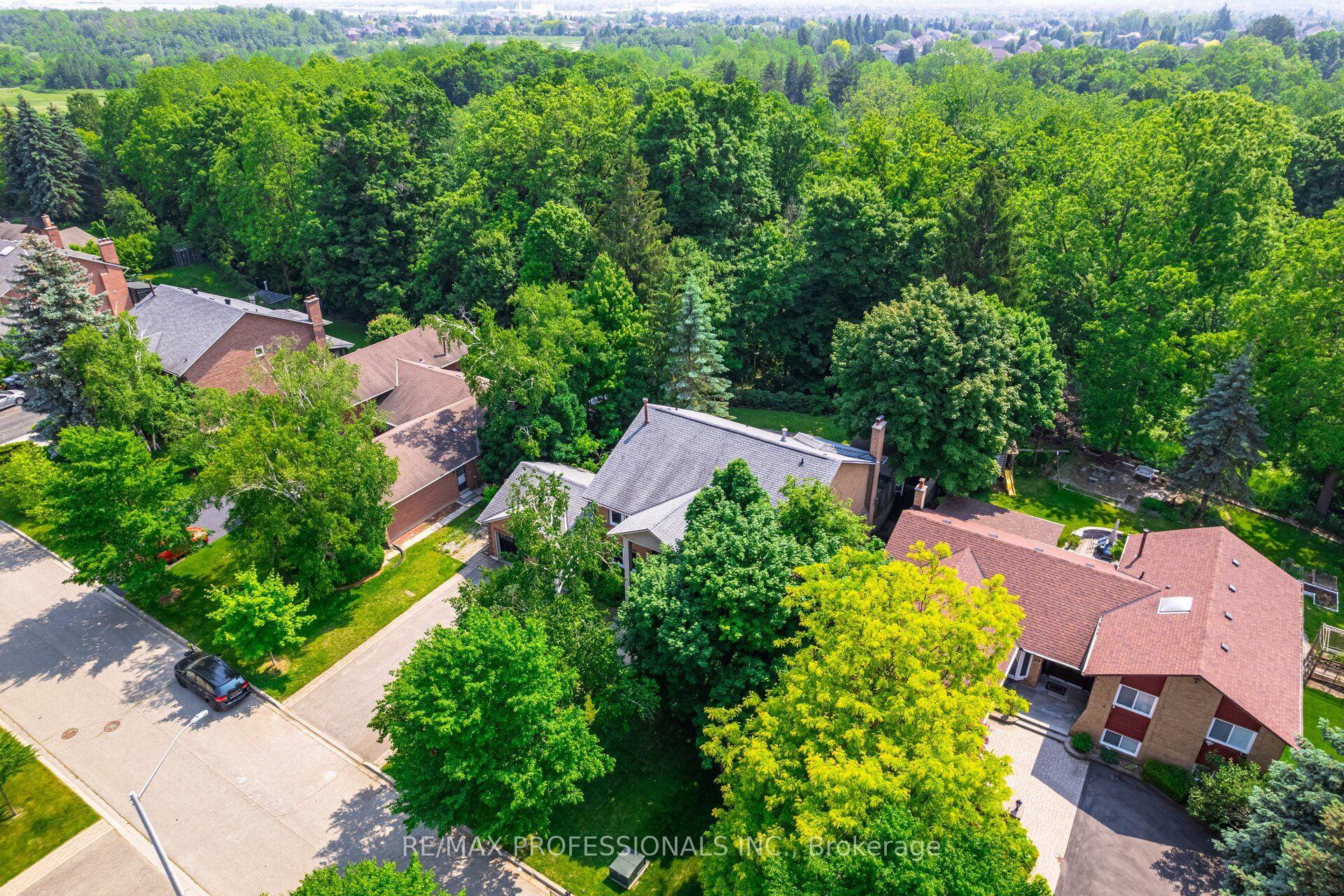 20 Wadsworth Circle
