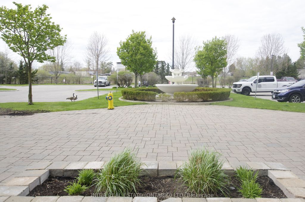 Photo of 1030 Coronation Drive #807, London North, ON N6G 0G5 (MLS # X13066530)