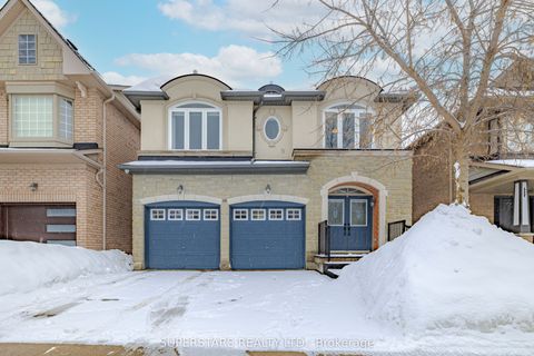 68 Albright Crescent Richmond Hill ON L4E 4Z4