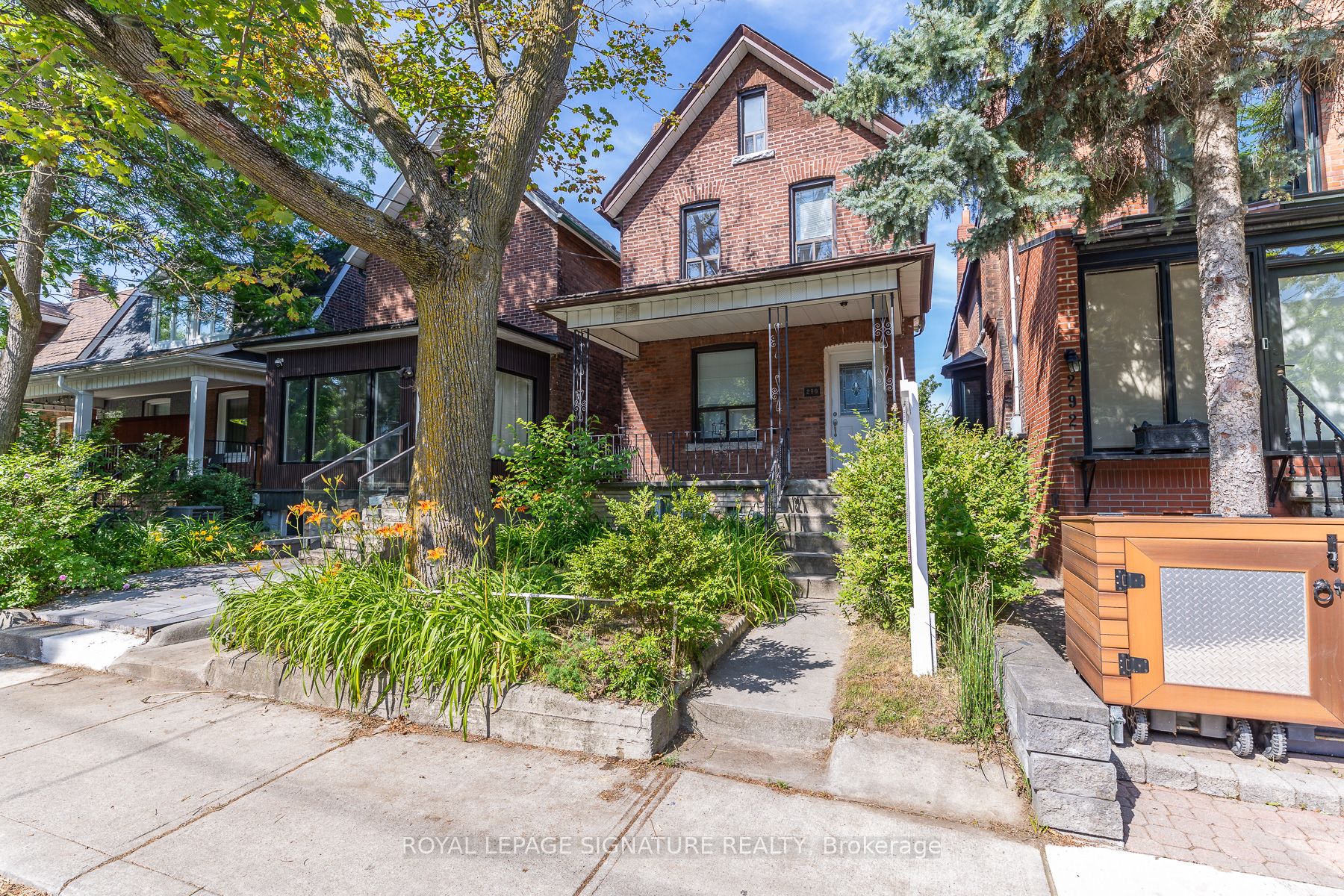 Photo 1 of 30 — 290 Margueretta Street, Toronto, ON M6H 3S3