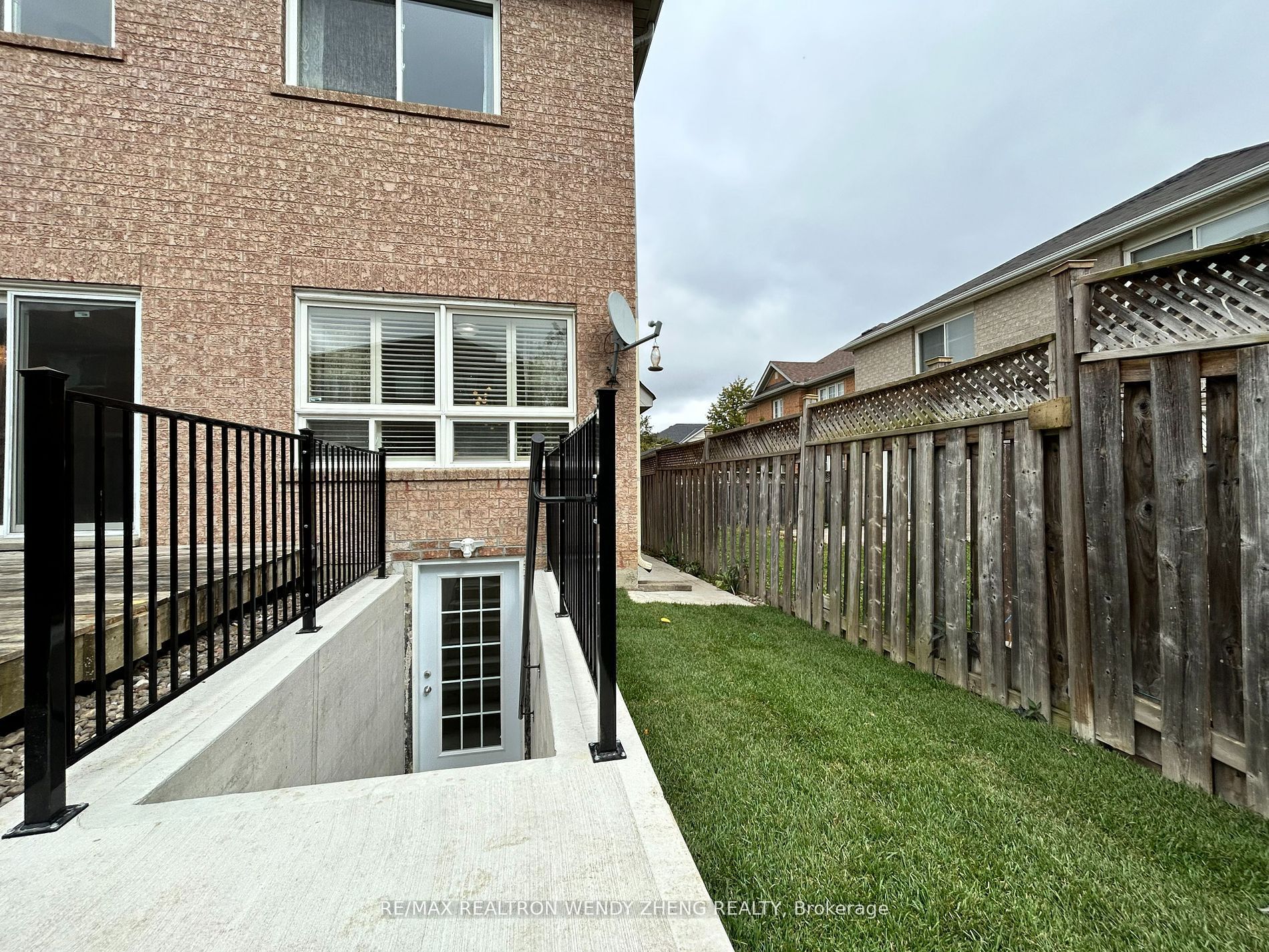 3 Applegrove Court Bsmt