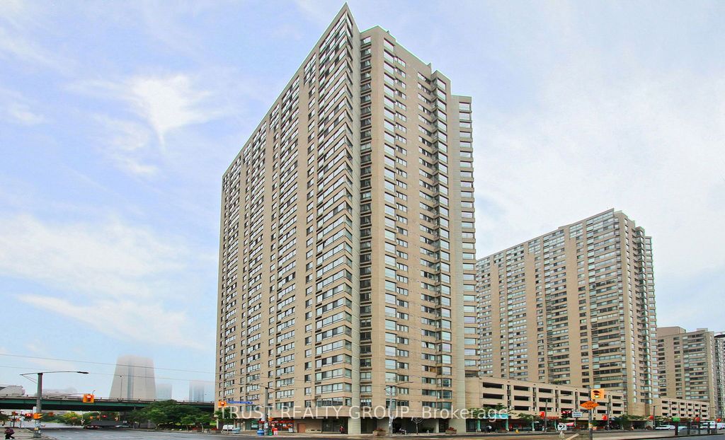 Photo of 270 Queens Quay W #1201/02, Toronto, ON M5J 2N4 (MLS # C12425641)