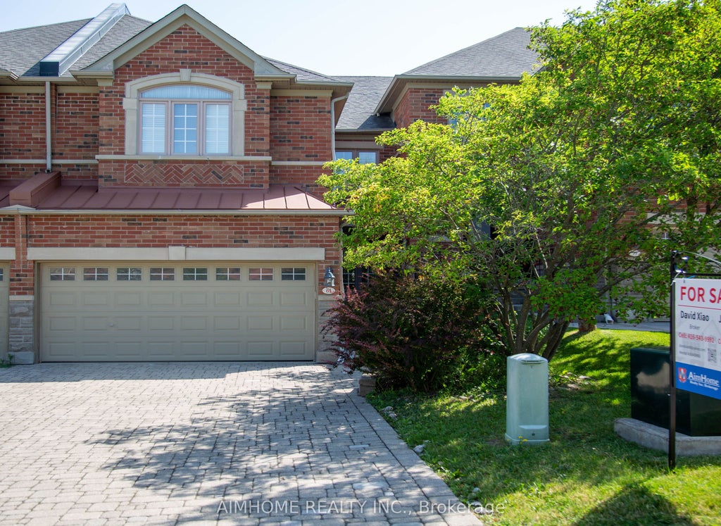 Photo of 61 Westbury Court, Richmond Hill, ON L4S 2L2 (MLS # N13513808)