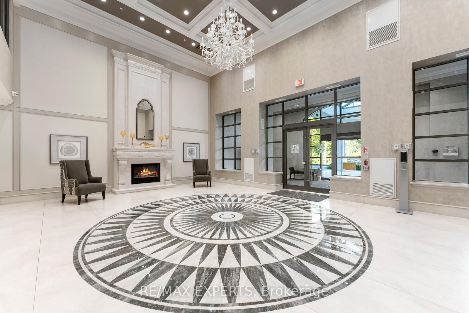 9909 Pine Valley Drive 317