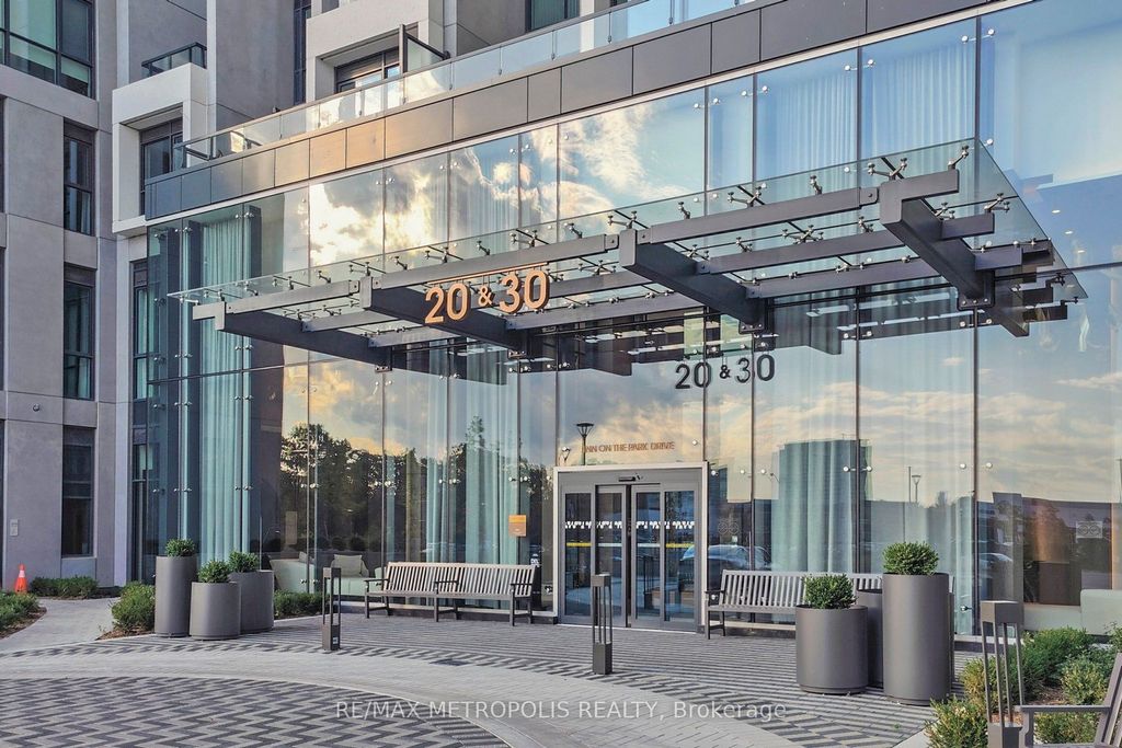 Photo of 20 Inn On The Park Drive #638, Toronto, ON M3C 0P8 (MLS # C12470644)