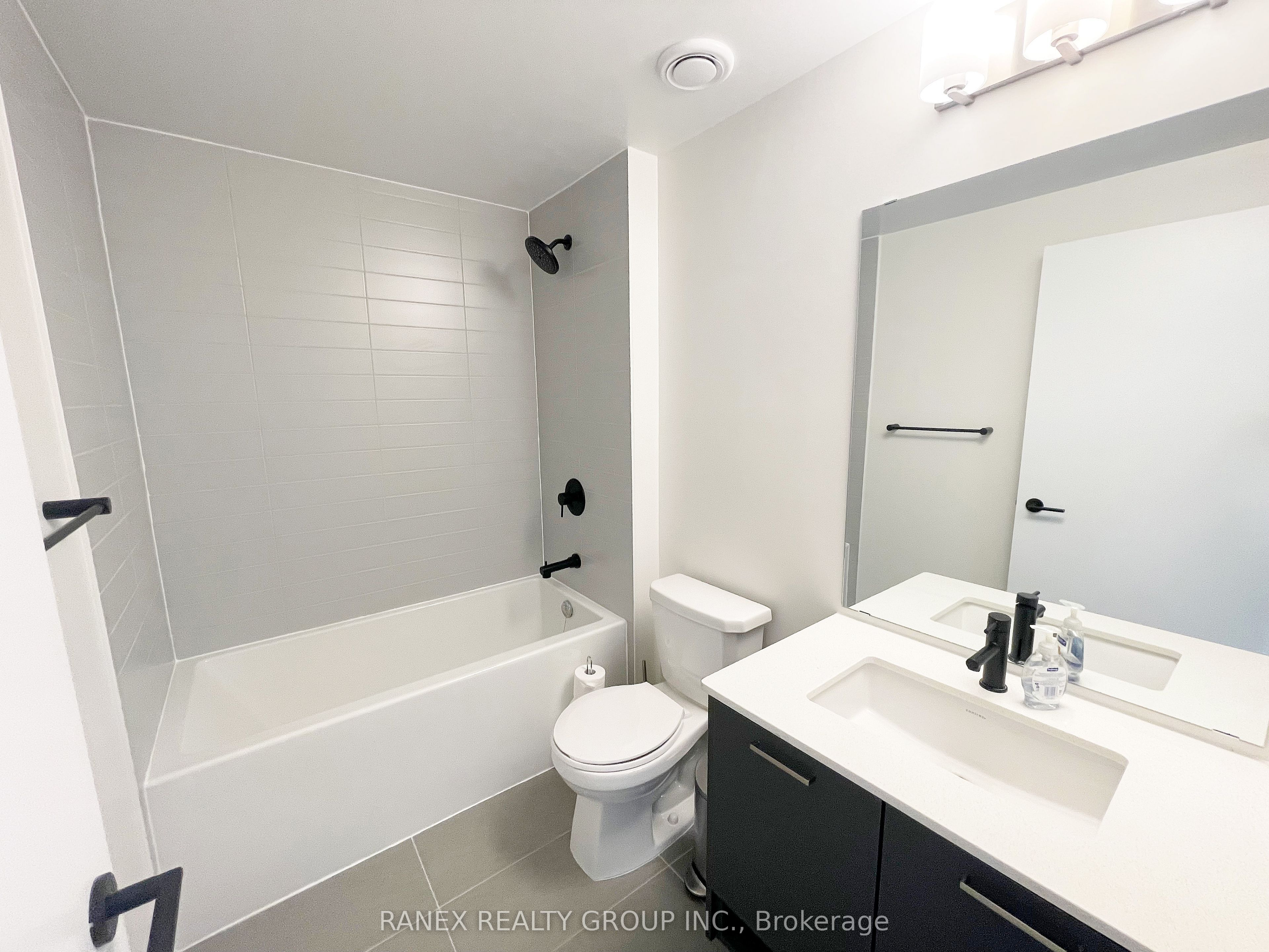 2300 St. Clair Avenue W 808
