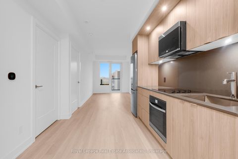 60 Central Park Roadway N/A 601 Toronto ON M9A 3K1