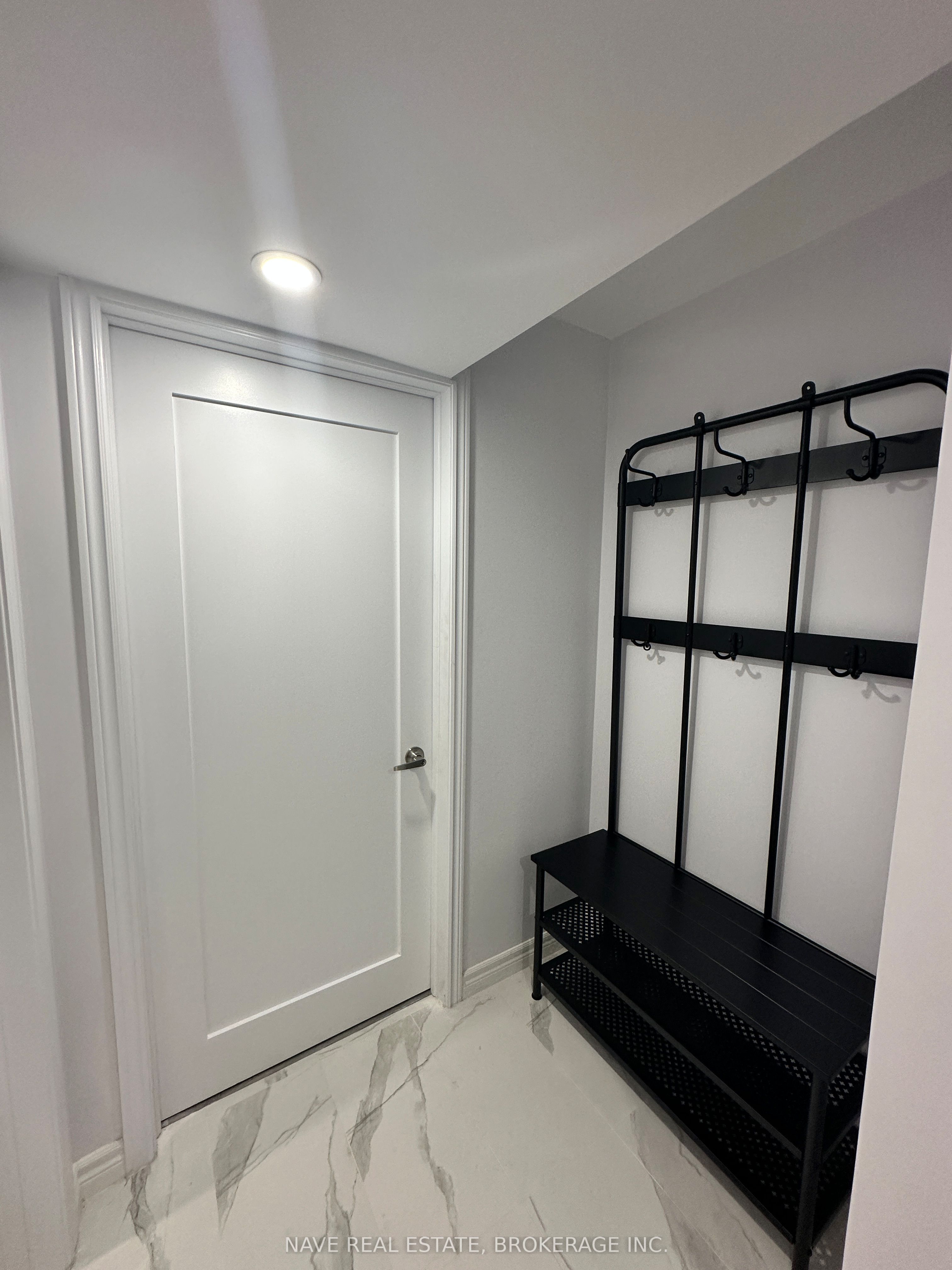 2 Dumaurier Crescent Basement
